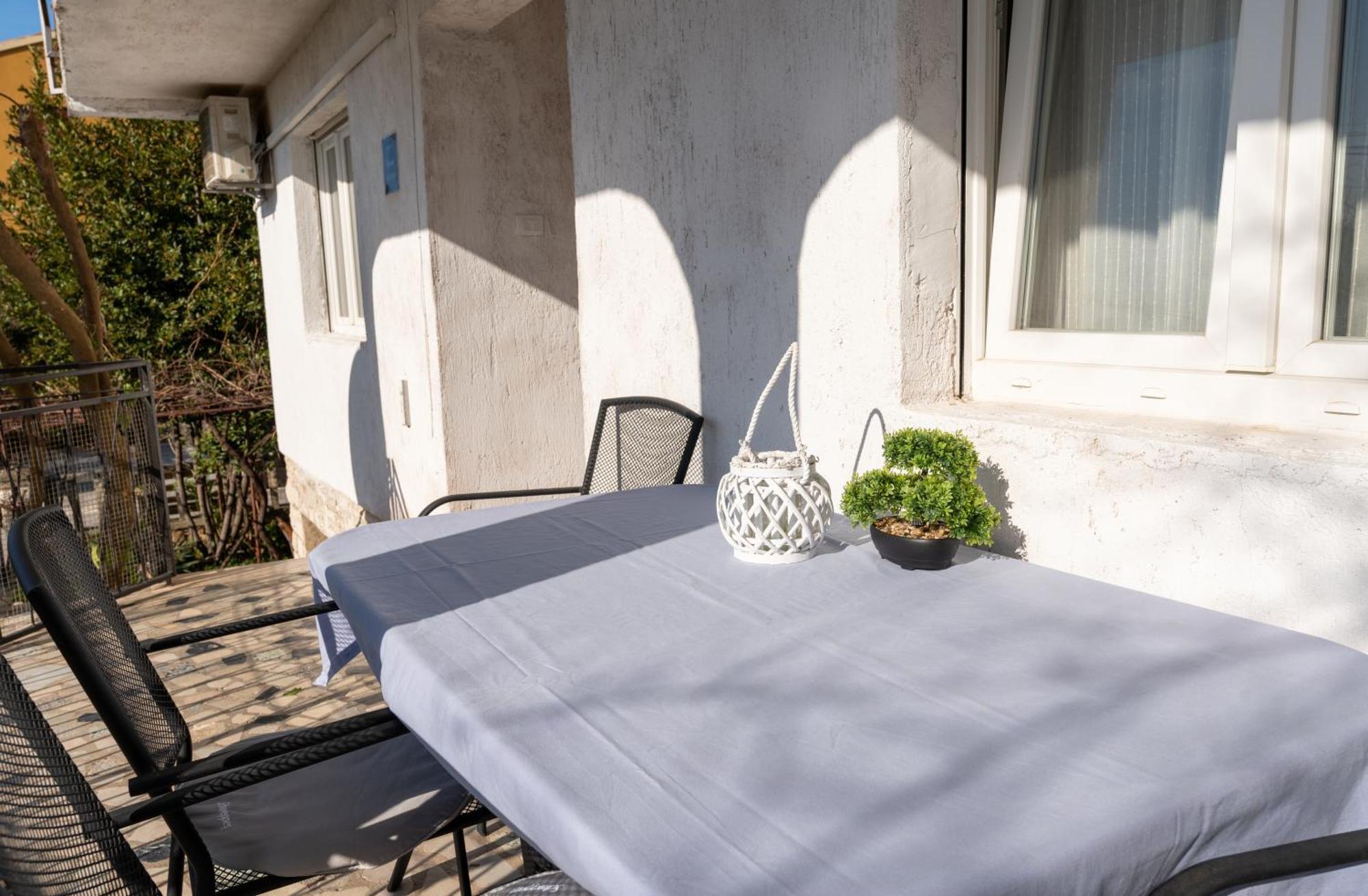 Two-Bedroom Apartment Rea In Rovinj Ngoại thất bức ảnh
